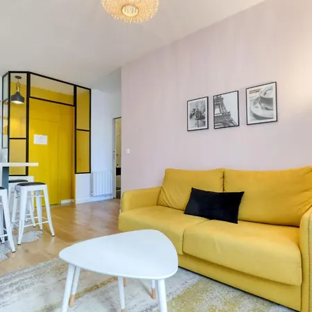 Pink Design 2bdr Flat In The Heart Of Bastille * Paris